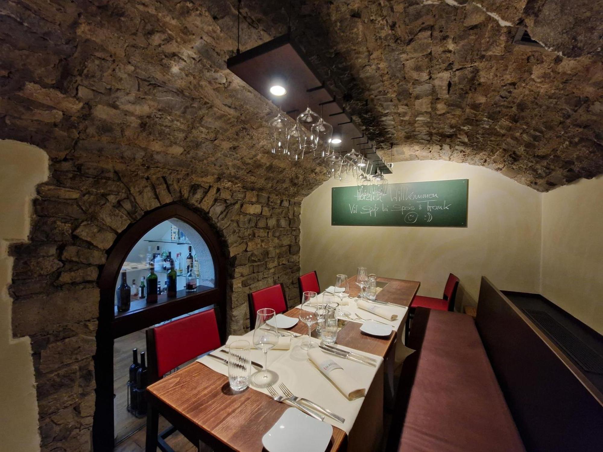 Laurentius Boutique-Hotel & Restaurant 바이케르하임 외부 사진