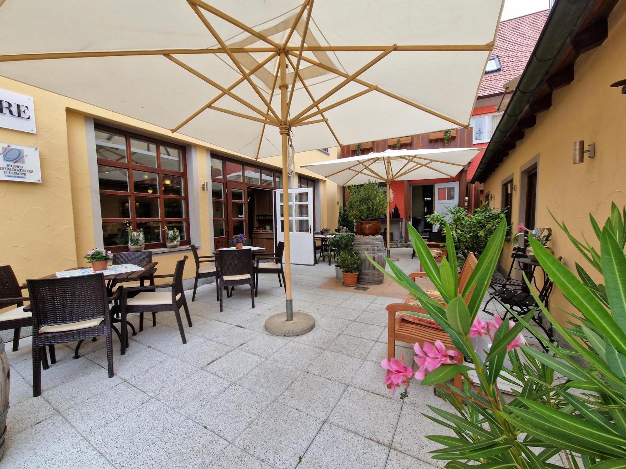 Laurentius Boutique-Hotel & Restaurant 바이케르하임 외부 사진